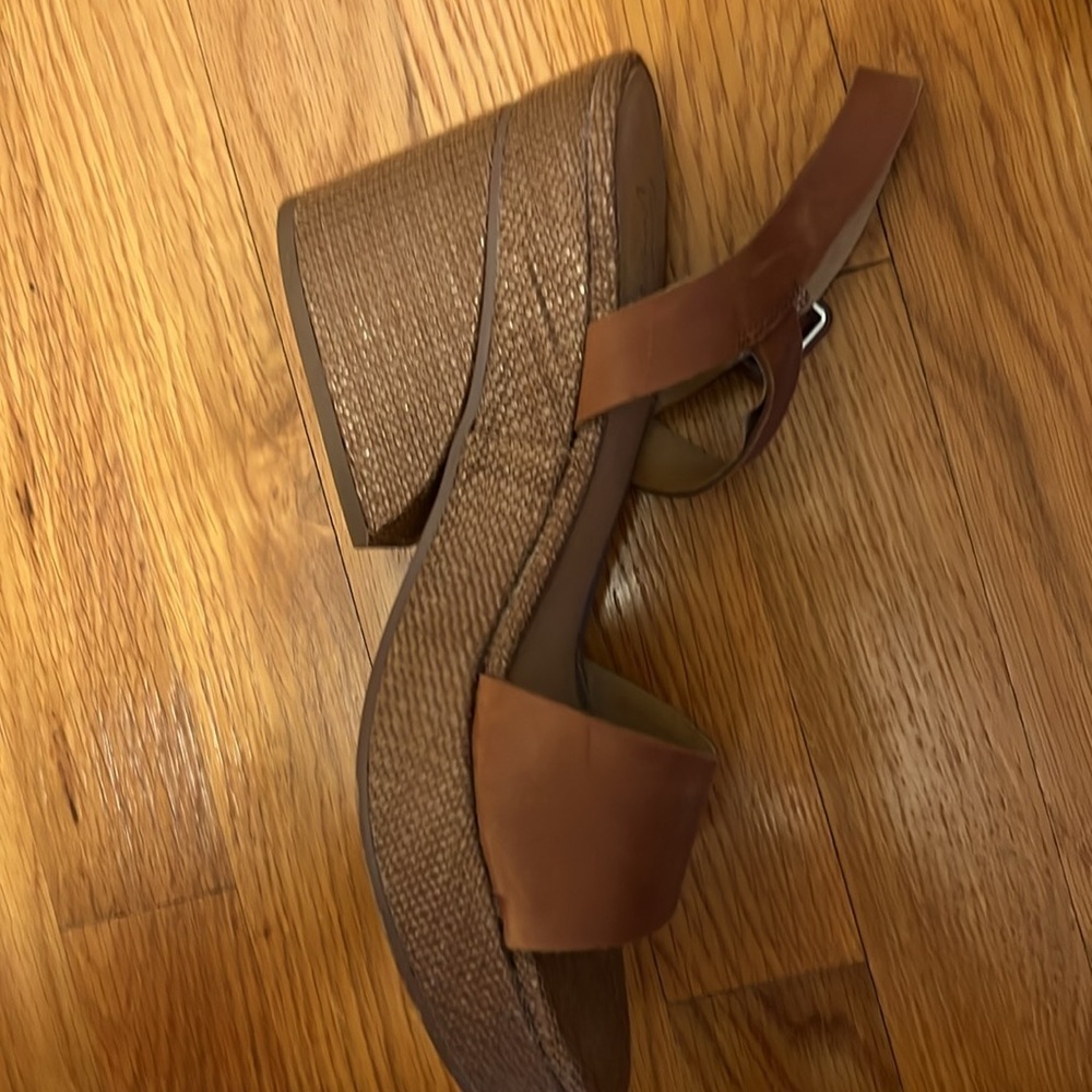 Crown Vintage Sandals, cognac Sz 9 - Picture 2 of 3